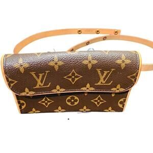 Louis Vuitton Pochette Florentine Monogram (With Snap Leather Belt) Brown XS